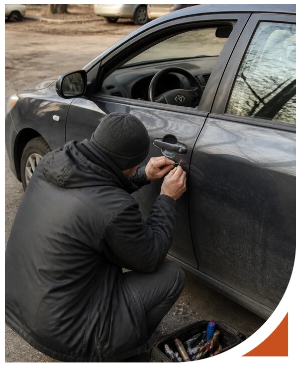 Профессиональное вскрытие автомобиля Тойота без повреждений в Бузулуке